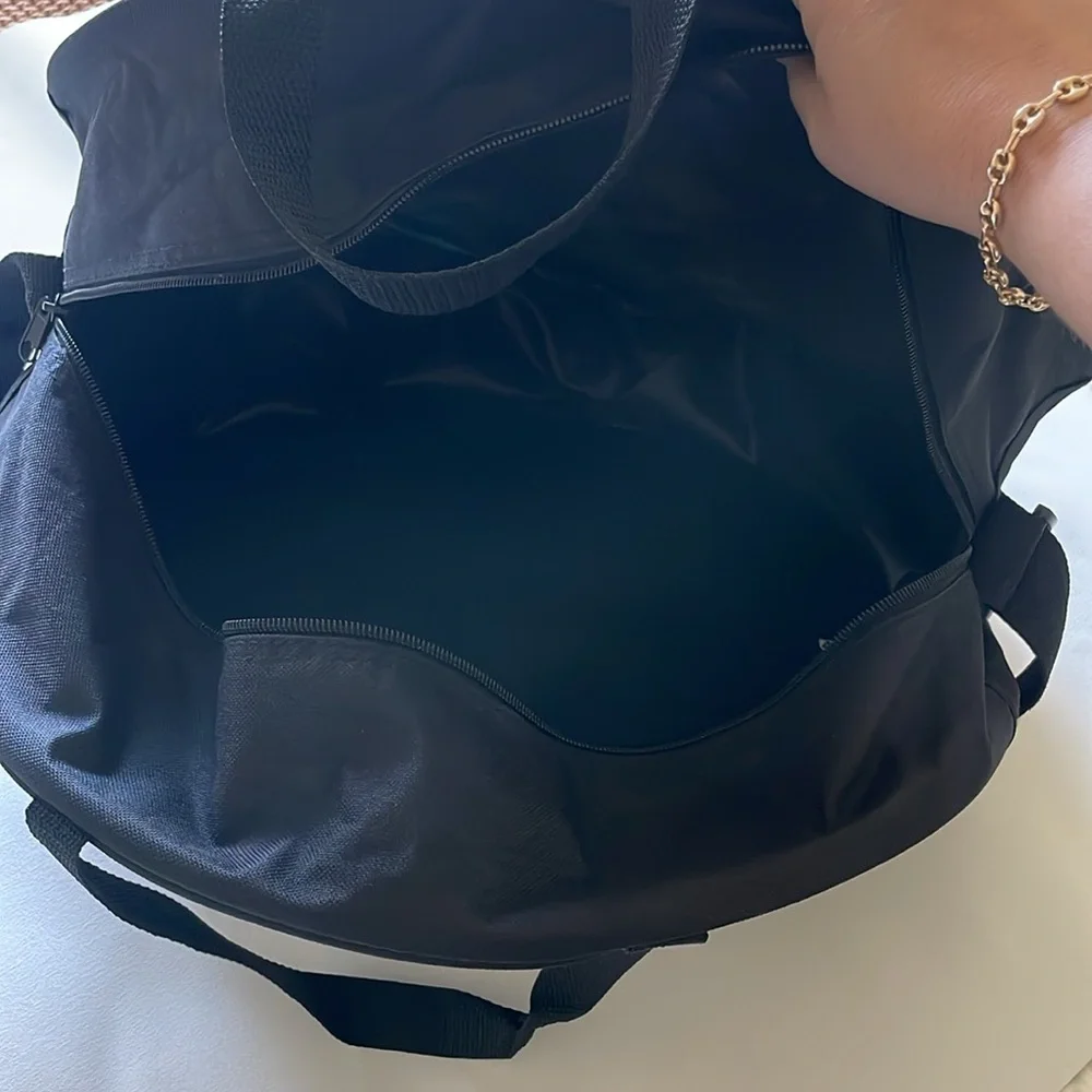 Star Wars Round Tote Shoulder Bag, overnight bag! Travel bag!